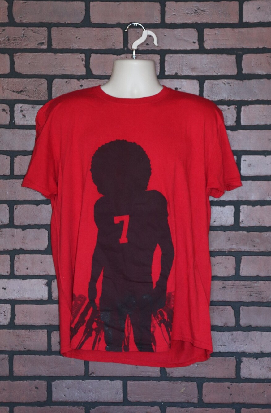 Served Fresh Men's Kaepernick Graphic T-shirt | Red | New | Size XL